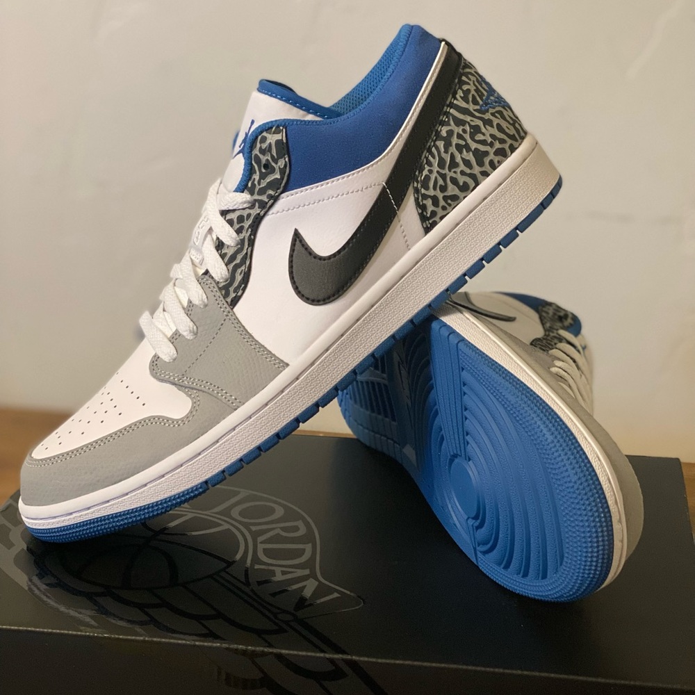 JORDAN 1 LOW SE - Size 11